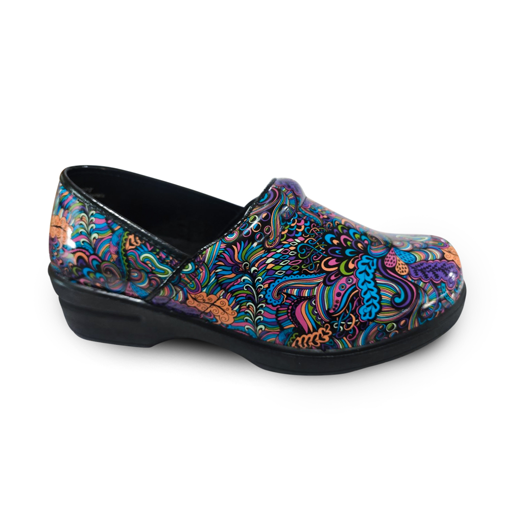 Custom nursing shoes shop